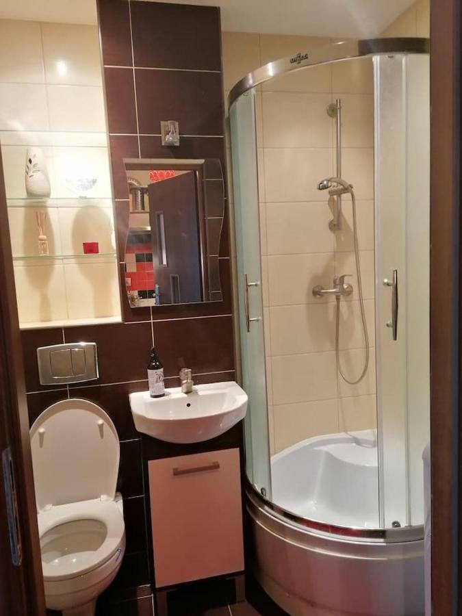 Sunny And Lovely Apartment. Near Chopin Airport! Warszawa Exteriör bild